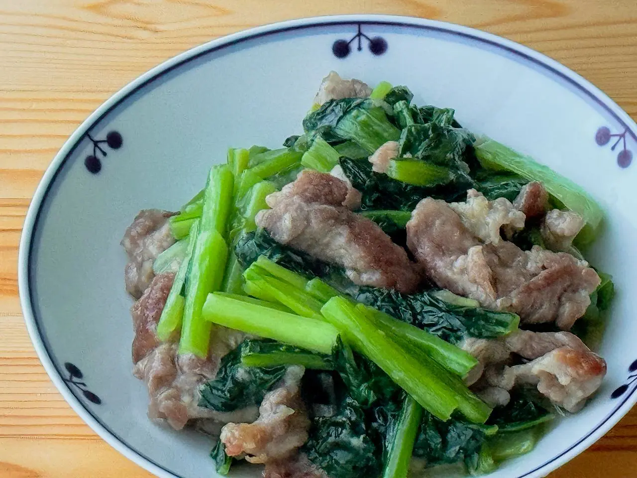 小松菜と豚こまの旨塩炒め煮