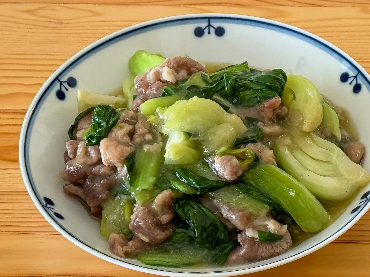 青梗菜と豚こまの旨塩炒め煮