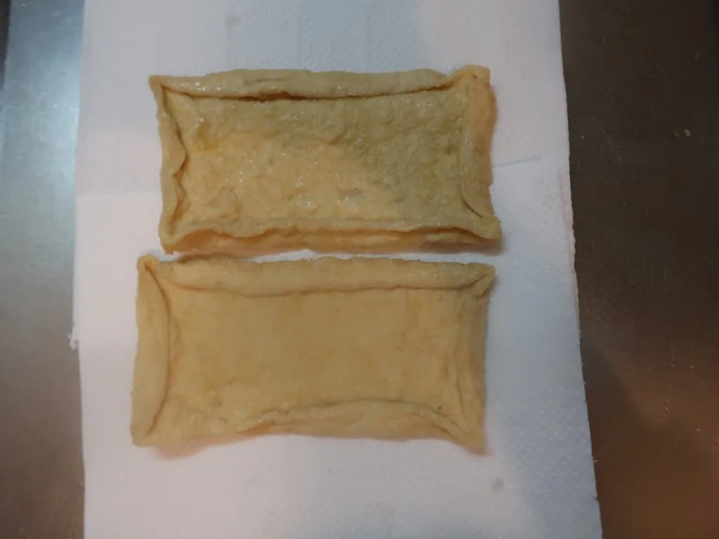 鶏ひき肉の油揚げ包み焼き 週末の作り置きレシピ
