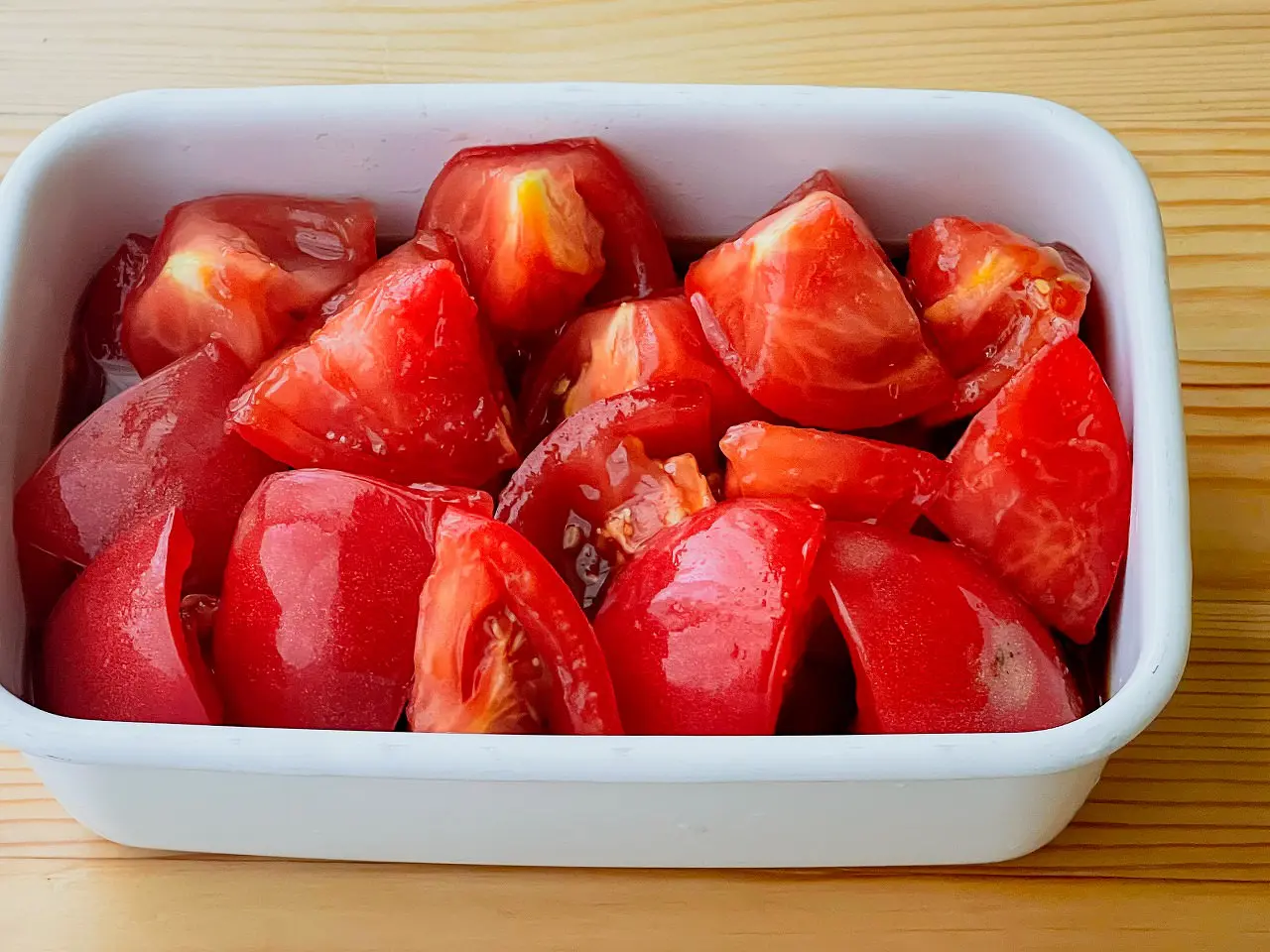 【野菜ひとつ】トマトのめんつゆ漬け