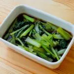 【野菜ひとつ】蒸し煮で作る 小松菜のおひたし