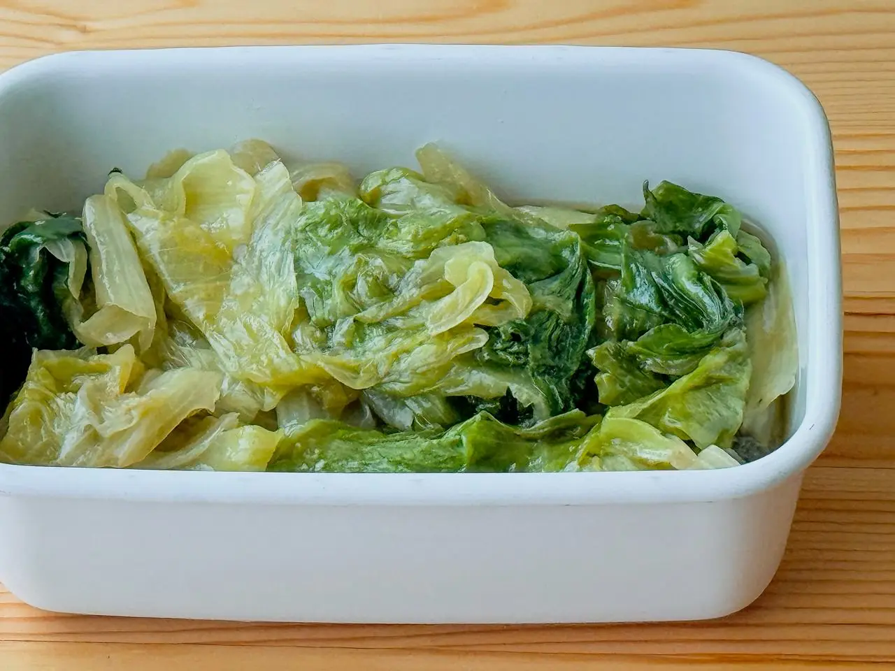 【野菜ひとつ】レタスのオリーブオイル煮