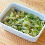 【野菜ひとつ】キャベツのやみつき醤油ごま蒸し