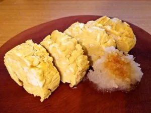 丸いフライパンでふわっふわの出汁巻き卵