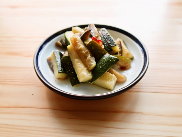 ズッキーニとなすの和風マリネ